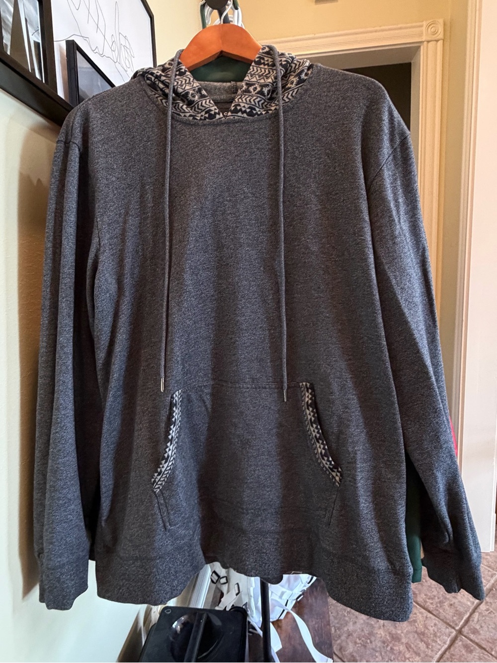 PacSun Black Heather Logo Pullover Hoodie